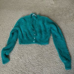 Zara cropped sweater size medium